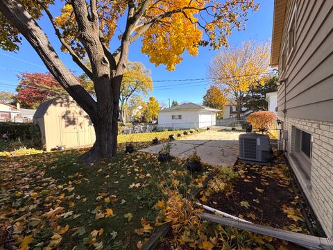 Tiny photo for 1042 W Central Road, Mount Prospect, IL 60056 (MLS # 12515216)