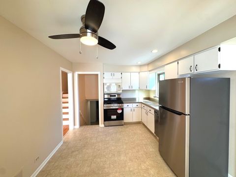 Tiny photo for 1042 W Central Road, Mount Prospect, IL 60056 (MLS # 12515216)