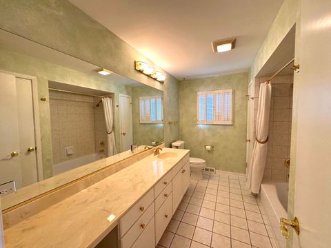 Tiny photo for 1042 W Central Road, Mount Prospect, IL 60056 (MLS # 12515216)