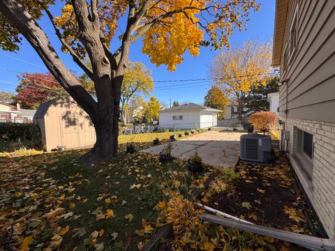 Tiny photo for 1042 W Central Road, Mount Prospect, IL 60056 (MLS # 12515216)