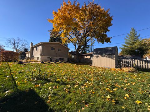 Tiny photo for 1042 W Central Road, Mount Prospect, IL 60056 (MLS # 12515216)