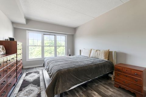 Tiny photo for 125 Lakeview Drive #406, Bloomingdale, IL 60108 (MLS # 12479585)