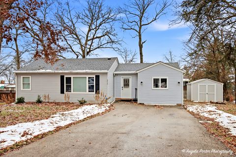 Photo of 8915 Pine Avenue, Wonder Lake, IL 60097 (MLS # 12535139)