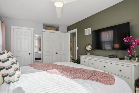 Tiny photo for 551 Sidney Avenue #B, Glendale Heights, IL 60139 (MLS # 12514812)