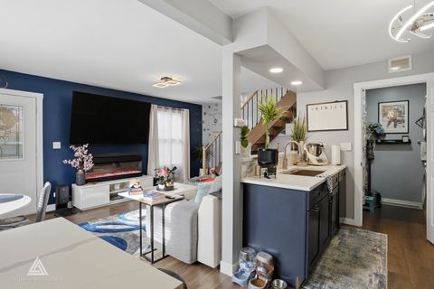 Tiny photo for 551 Sidney Avenue #B, Glendale Heights, IL 60139 (MLS # 12514812)