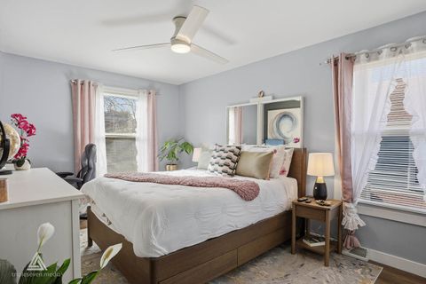 Tiny photo for 551 Sidney Avenue #B, Glendale Heights, IL 60139 (MLS # 12514812)