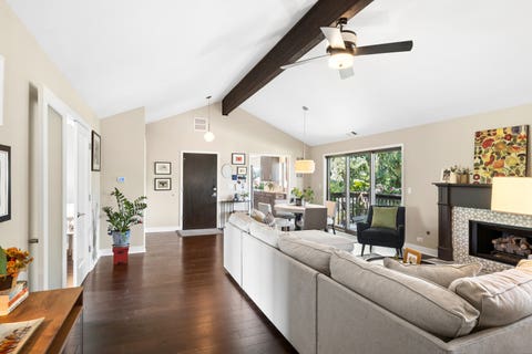 Tiny photo for 22 Kings Court #22, Westchester, IL 60154 (MLS # 12698193)