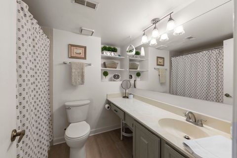 Tiny photo for 404 Melrose Avenue #103, Glen Ellyn, IL 60137 (MLS # 12557411)