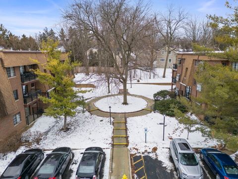 Tiny photo for 404 Melrose Avenue #103, Glen Ellyn, IL 60137 (MLS # 12557411)