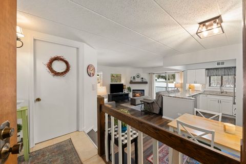 Tiny photo for 404 Melrose Avenue #103, Glen Ellyn, IL 60137 (MLS # 12557411)