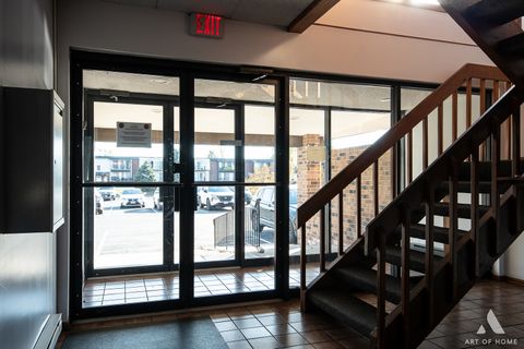 Tiny photo for 10420 Circle Drive #47B, Oak Lawn, IL 60453 (MLS # 12513925)