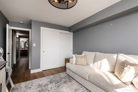 Tiny photo for 10420 Circle Drive #47B, Oak Lawn, IL 60453 (MLS # 12513925)