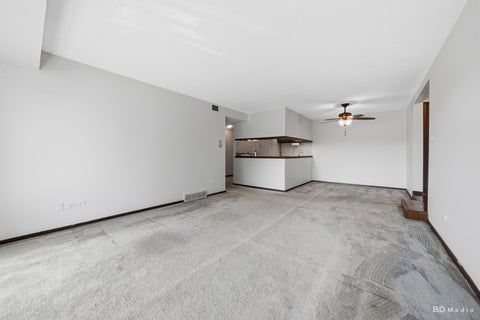 Tiny photo for 13628 Royal Court #810, Crestwood, IL 60418 (MLS # 12777895)