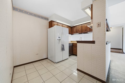 Tiny photo for 13628 Royal Court #810, Crestwood, IL 60418 (MLS # 12777895)