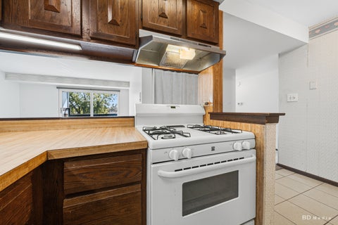 Tiny photo for 13628 Royal Court #810, Crestwood, IL 60418 (MLS # 12777895)