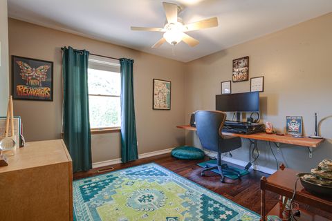 Tiny photo for 1708 Park Crest Court, Libertyville, IL 60048 (MLS # 12453281)