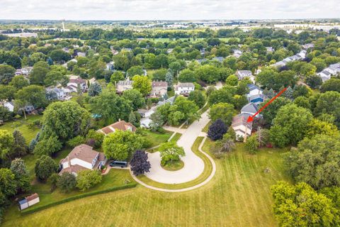 Tiny photo for 1708 Park Crest Court, Libertyville, IL 60048 (MLS # 12453281)