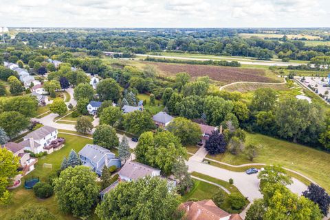 Tiny photo for 1708 Park Crest Court, Libertyville, IL 60048 (MLS # 12453281)