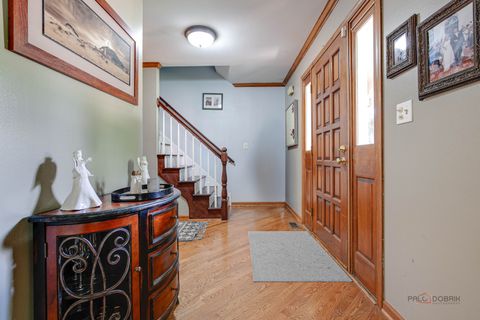 Tiny photo for 1708 Park Crest Court, Libertyville, IL 60048 (MLS # 12453281)