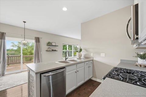Tiny photo for 1S011 Shannon Square, Geneva, IL 60134 (MLS # 12676081)