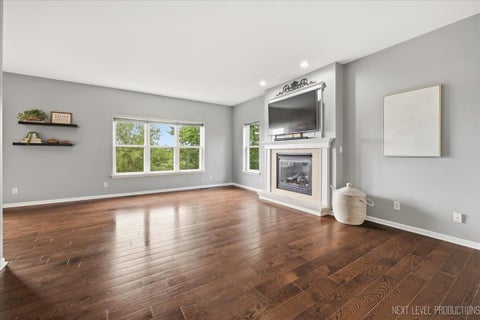 Tiny photo for 1S011 Shannon Square, Geneva, IL 60134 (MLS # 12676081)