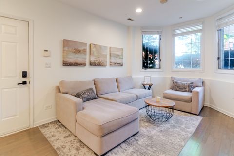 Tiny photo for 1352 W Hubbard Street #1, Chicago, IL 60642 (MLS # 12681724)