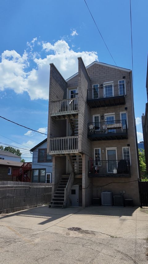 Tiny photo for 1352 W Hubbard Street #1, Chicago, IL 60642 (MLS # 12681724)