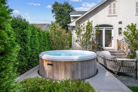 Tiny photo for 319 W Lake Street, Barrington, IL 60010 (MLS # 12452847)