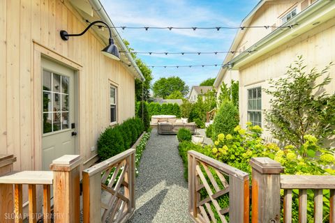 Tiny photo for 319 W Lake Street, Barrington, IL 60010 (MLS # 12452847)