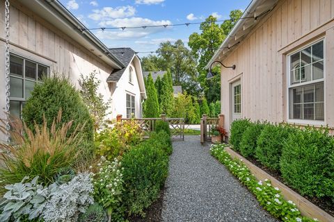 Tiny photo for 319 W Lake Street, Barrington, IL 60010 (MLS # 12452847)