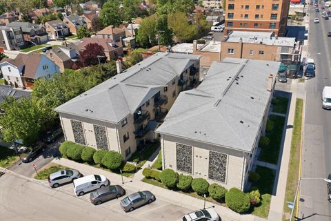 Tiny photo for 7204 W Cortland Street #205, Elmwood Park, IL 60707 (MLS # 12651497)