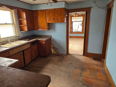 Tiny photo for 302 N Bluff Street, Albany, IL 61230 (MLS # 12611126)