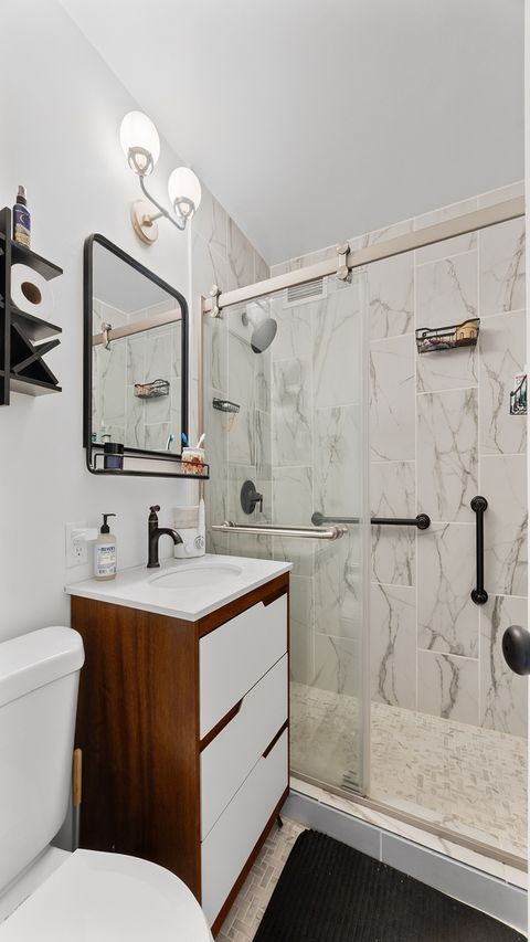 Tiny photo for 1000 N Lake Shore Drive #404, Chicago, IL 60611 (MLS # 12620665)