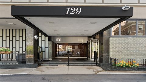 Tiny photo for 1000 N Lake Shore Drive #404, Chicago, IL 60611 (MLS # 12620665)