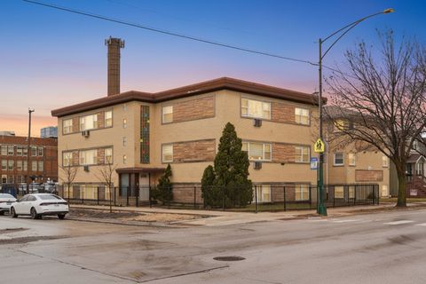 Tiny photo for 3057 N NARRAGANSETT Street #9, Chicago, IL 60634 (MLS # 12591081)