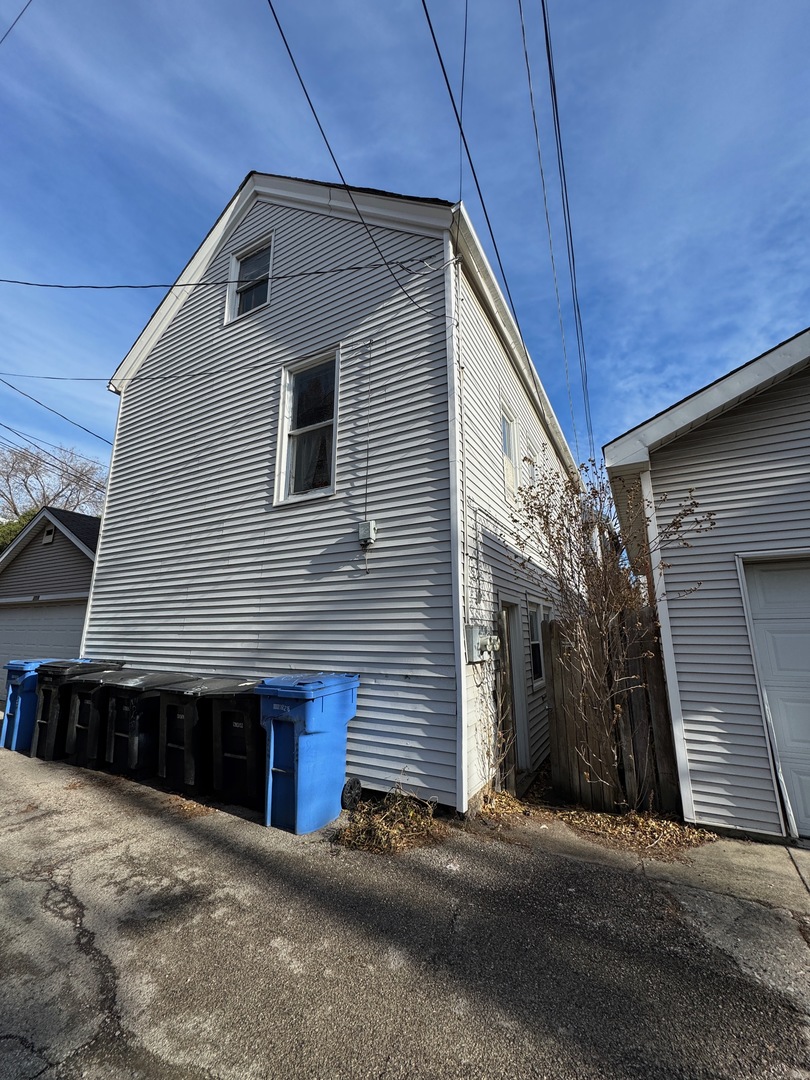 2714 N Magnolia Avenue