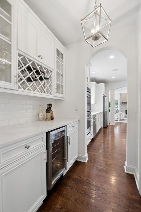 Tiny photo for 3842 Grove Avenue, Western Springs, IL 60558 (MLS # 12652717)