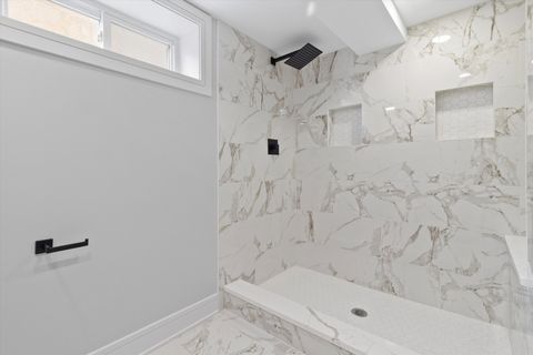 Tiny photo for 8804 S Fairfield Avenue, Evergreen Park, IL 60805 (MLS # 12505417)