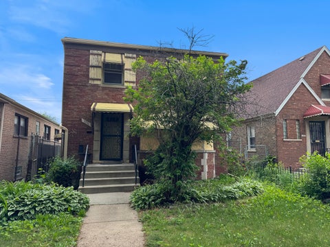 Photo of 9036 S Harper Avenue, Chicago, IL 60619 (MLS # 12668965)