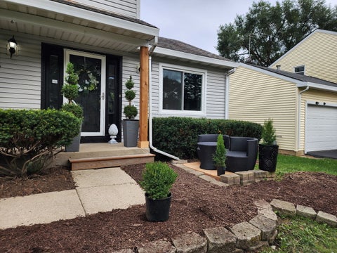Tiny photo for 1401 Knoll Drive, Naperville, IL 60565 (MLS # 12774862)