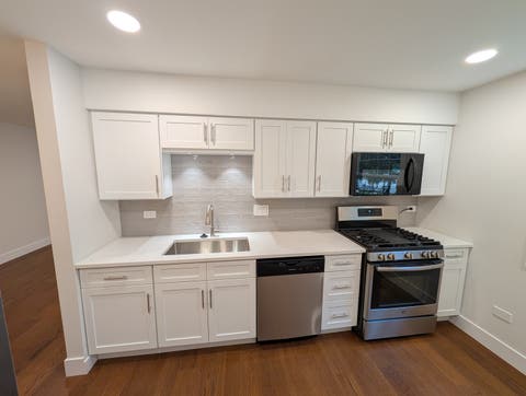 Tiny photo for 332 Essex Court #4, Wood Dale, IL 60191 (MLS # 12740052)