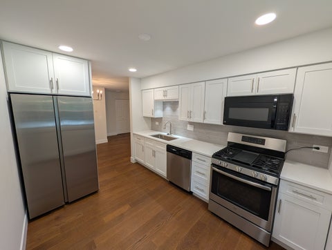 Tiny photo for 332 Essex Court #4, Wood Dale, IL 60191 (MLS # 12740052)
