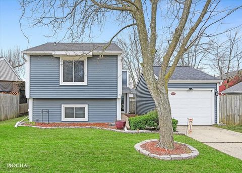 30W021 Danbury Drive Warrenville IL 60555