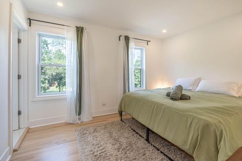 Tiny photo for 2913 N Kolmar Avenue, Chicago, IL 60641 (MLS # 12633755)