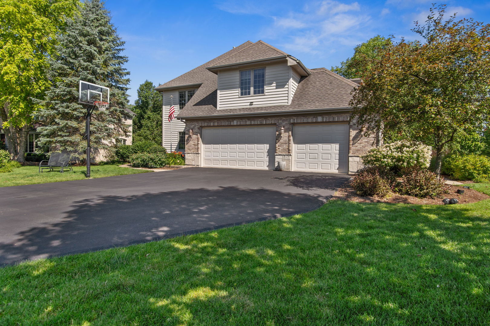 3N874 John Greenleaf Whittier Place