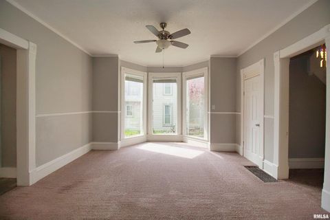 Tiny photo for 817 MARQUETTE Street, Davenport, IA 52802 (MLS # QC4269222)