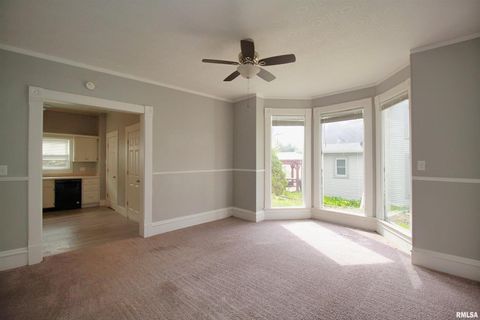 Tiny photo for 817 MARQUETTE Street, Davenport, IA 52802 (MLS # QC4269222)