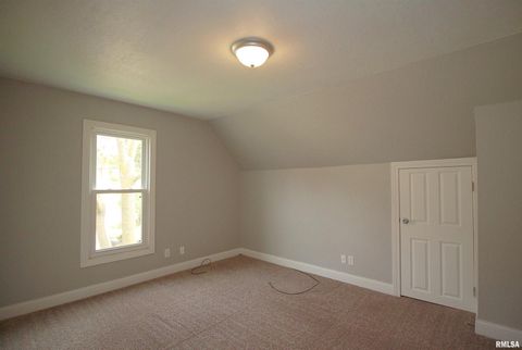 Tiny photo for 817 MARQUETTE Street, Davenport, IA 52802 (MLS # QC4269222)