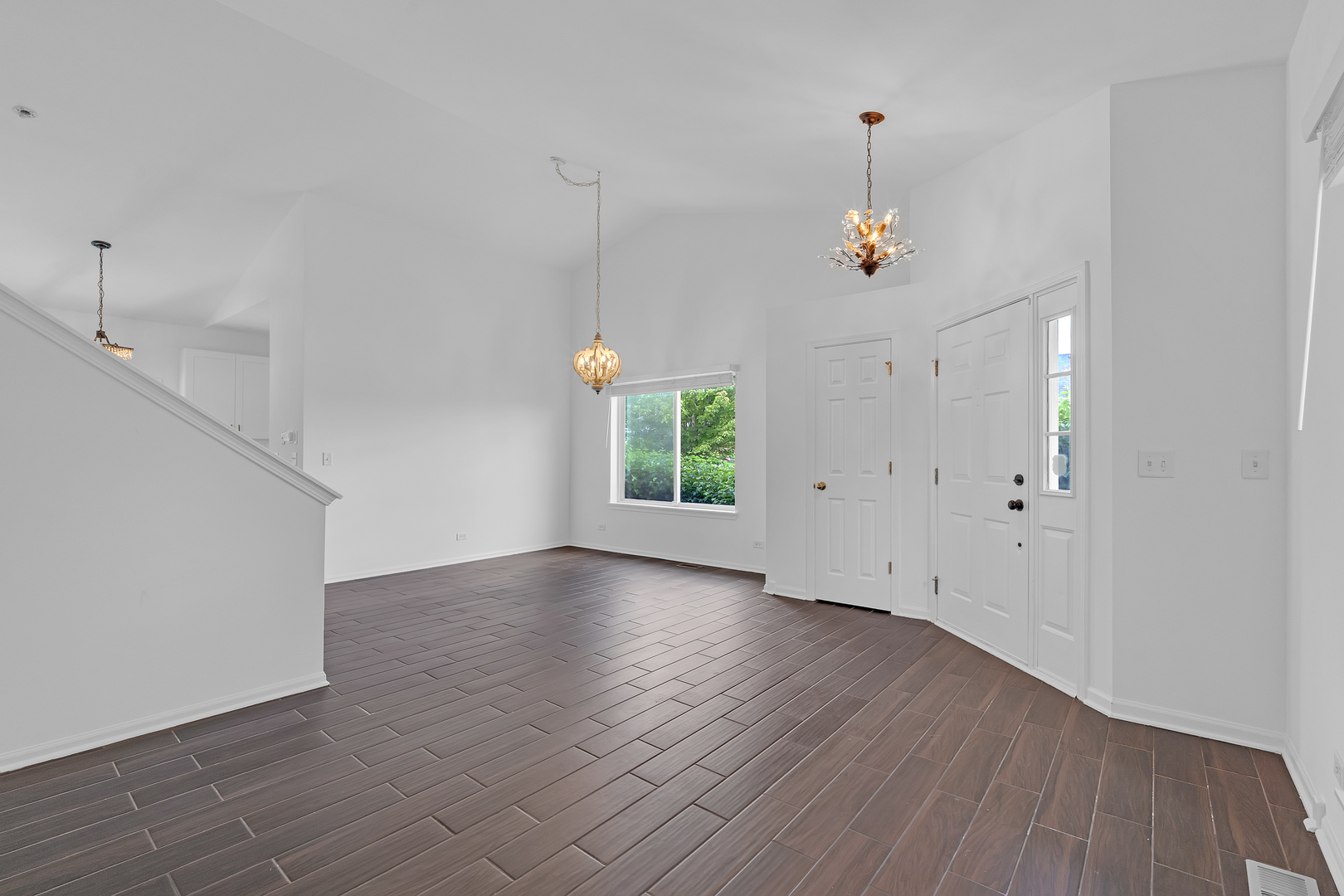 25880 W Brooks Farm Road