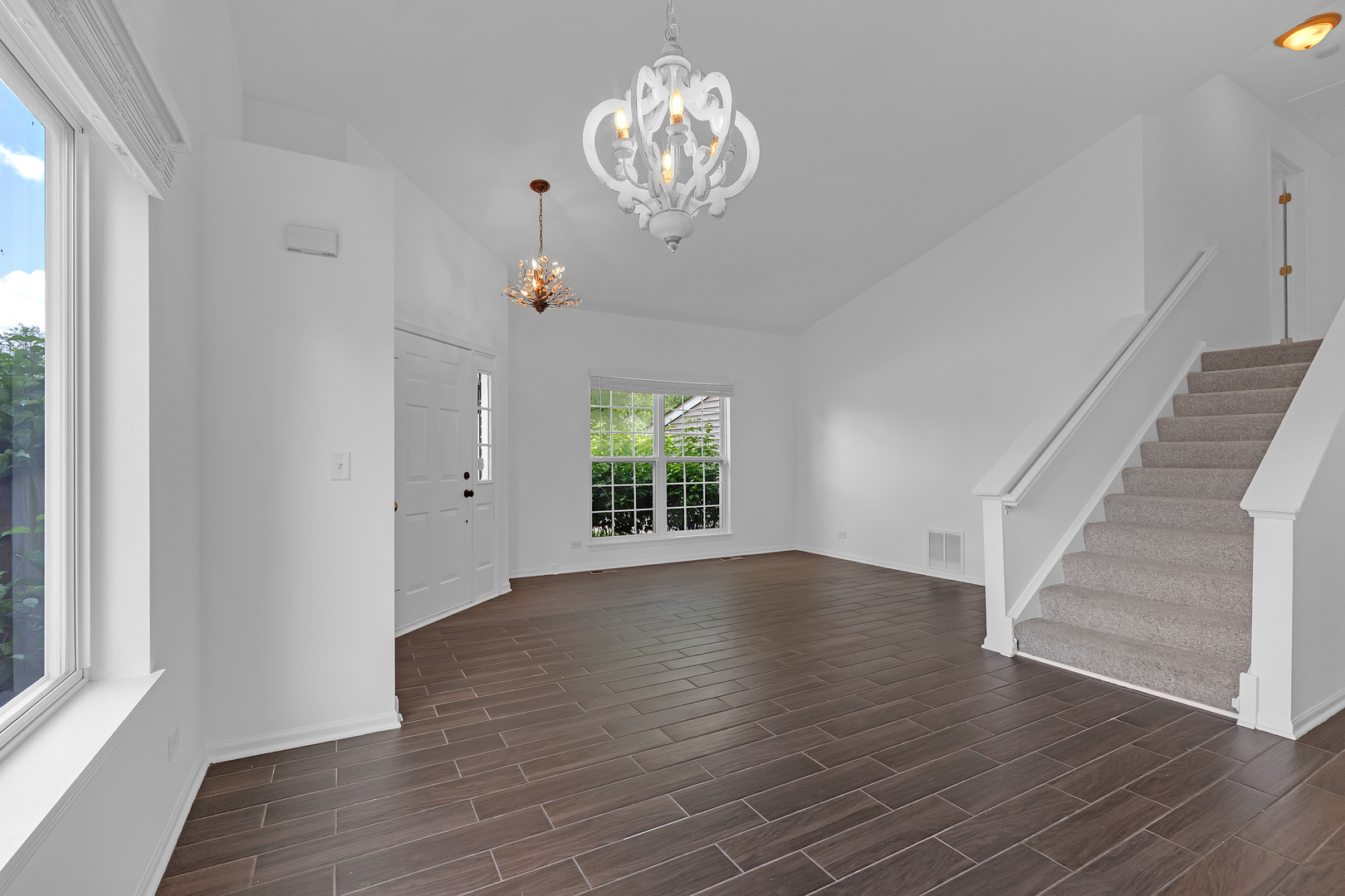 25880 W Brooks Farm Road